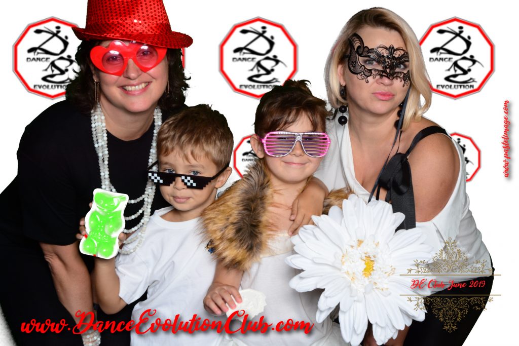 Photo taken by Pastel Image photo booth photo booth entertainment NJ
