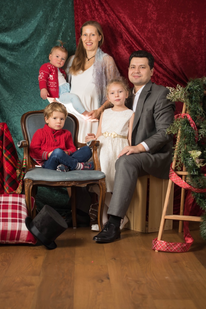 Professional Family Portrait photography service in North New Jersey